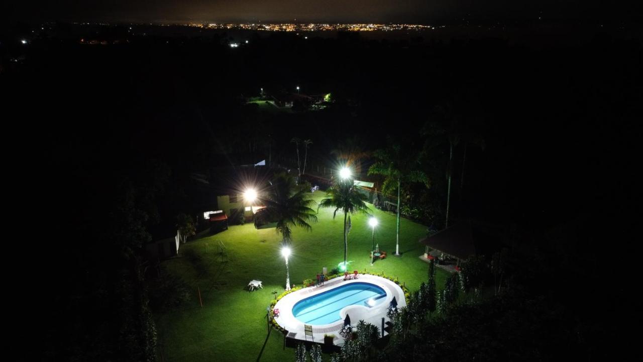 Finca Hotel Los Cocos Montenegro Ngoại thất bức ảnh