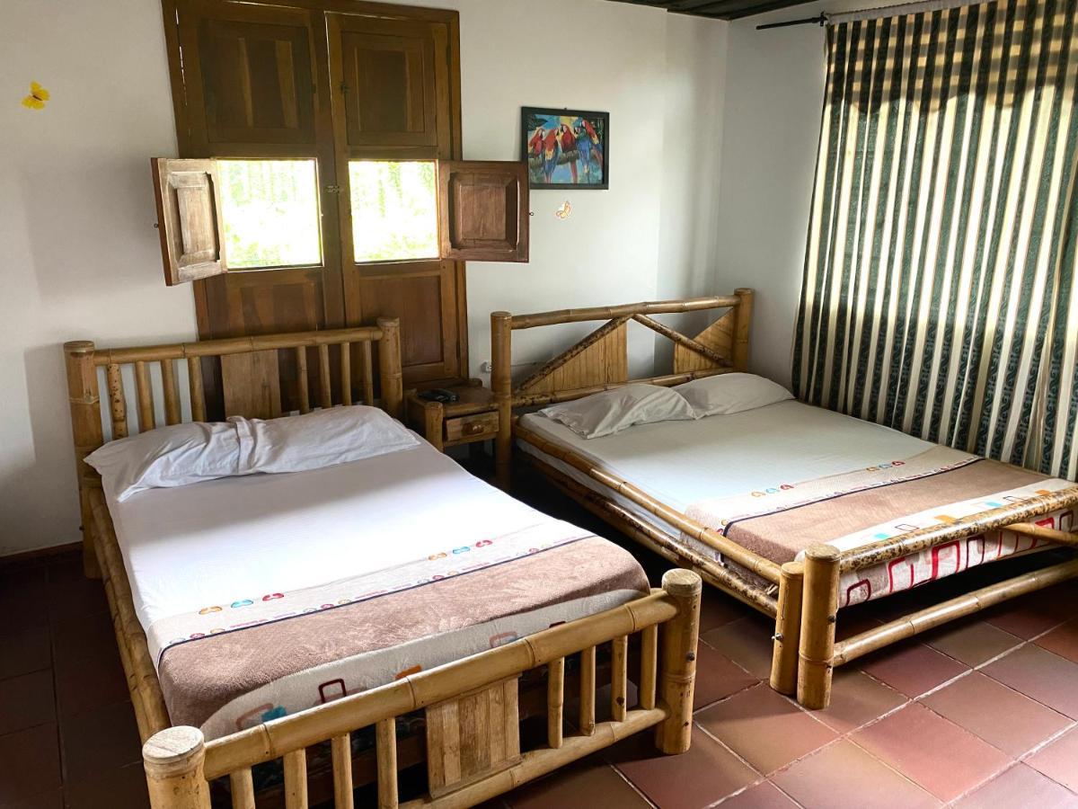 Finca Hotel Los Cocos Montenegro Ngoại thất bức ảnh