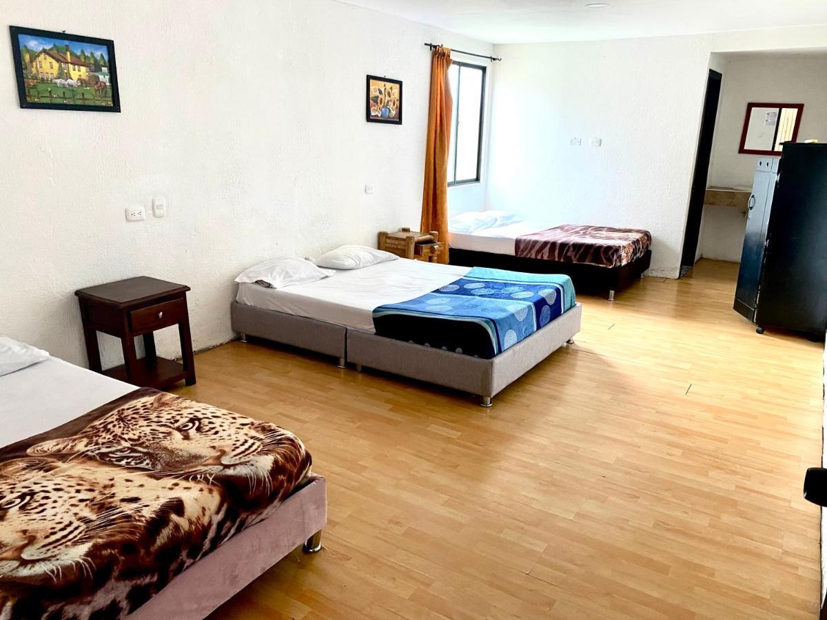 Finca Hotel Los Cocos Montenegro Ngoại thất bức ảnh